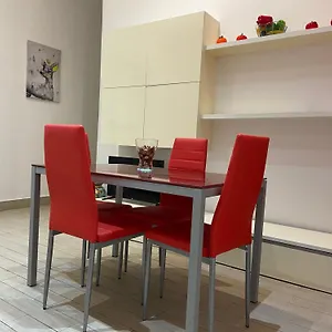  Apartment Casa La Collegiata Italy
